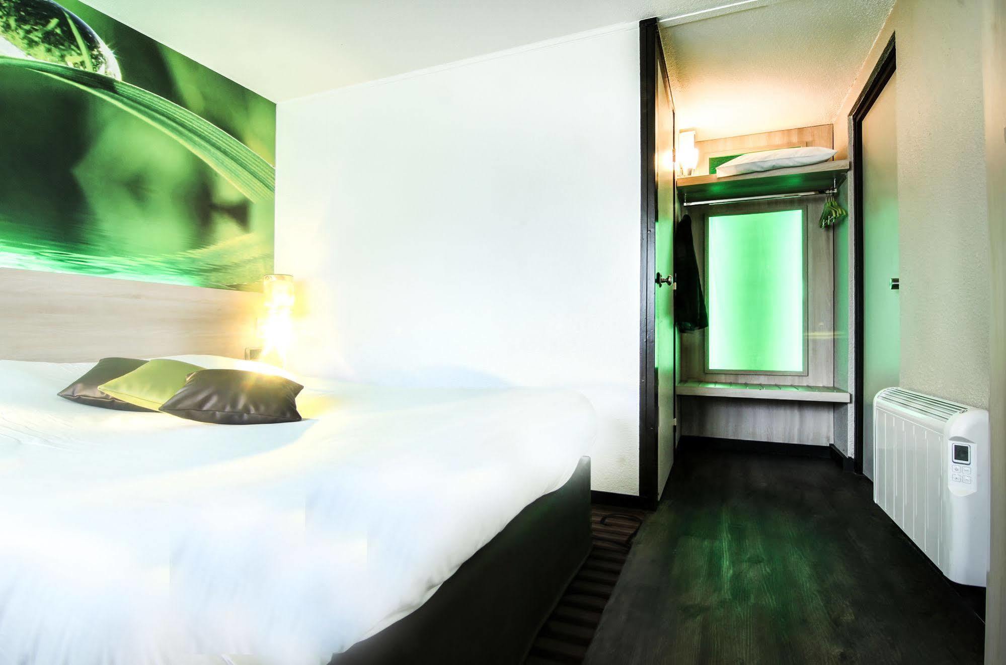 Hotel Inn Design Resto Novo Sable Exterior photo
